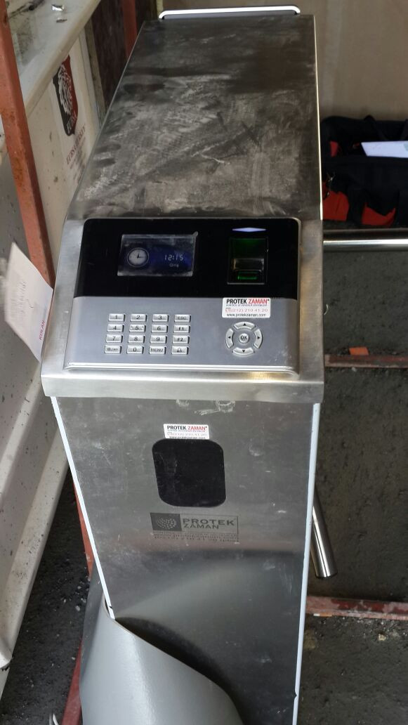 U990-ID Parmak İzi Okuyucu Montaj Görüntüleri